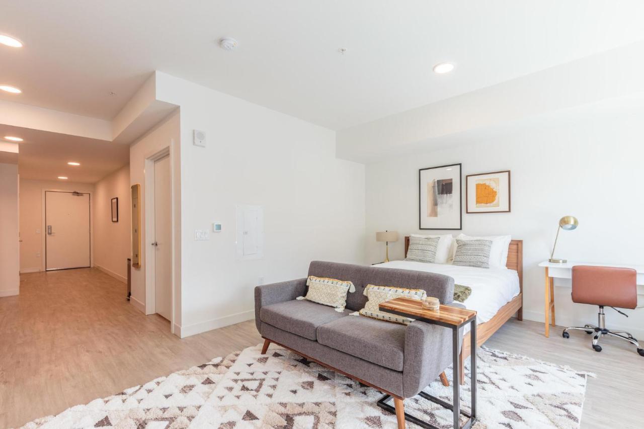 Studio Apartment In Vancouver Exterior photo