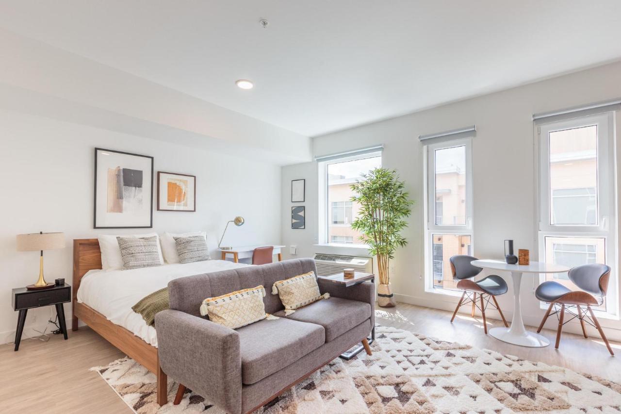 Studio Apartment In Vancouver Exterior photo